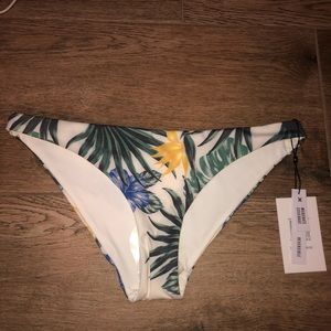 Hurley reversible bikini bottoms